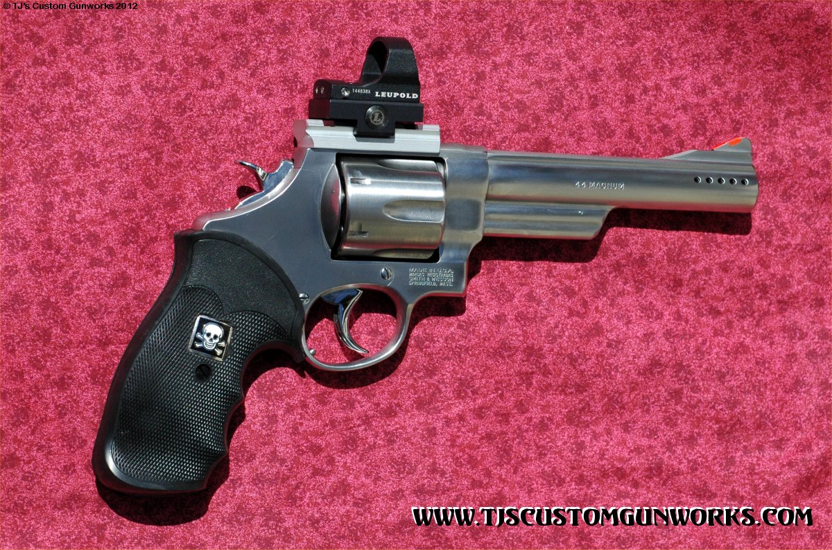 Custom Ported Smith & Wesson 629 With Skull Inlays 1