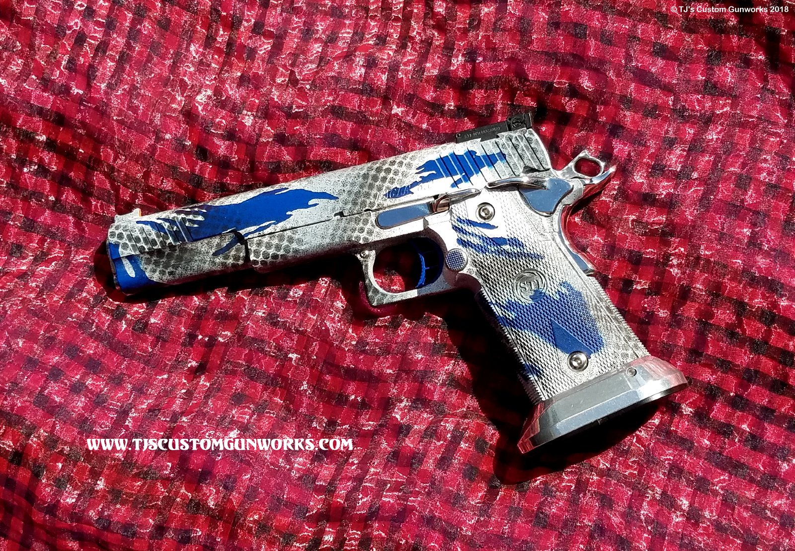 Custom Winter Smurf Hunter STI .45