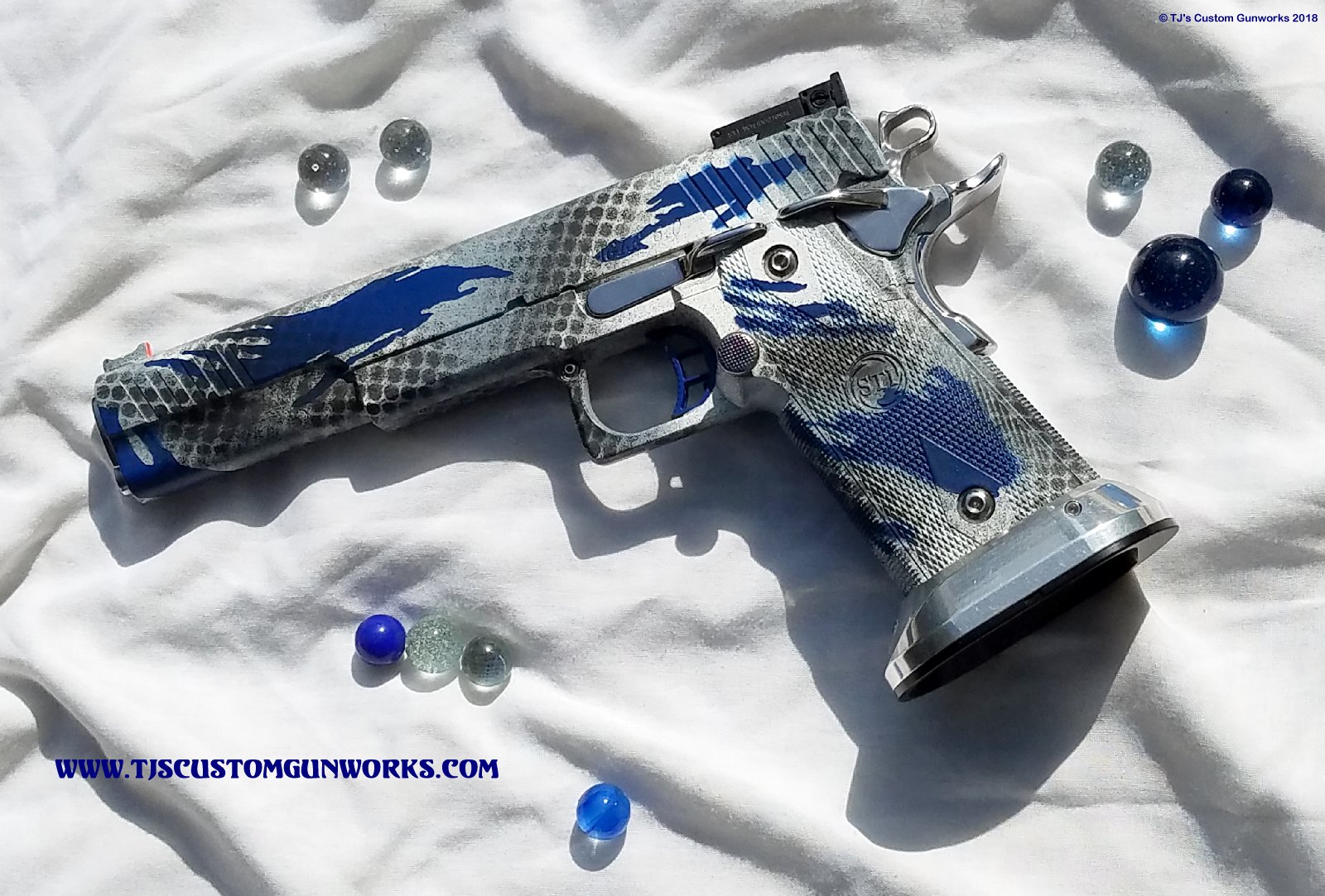 Custom Winter Smurf Hunter STI 2011 .45