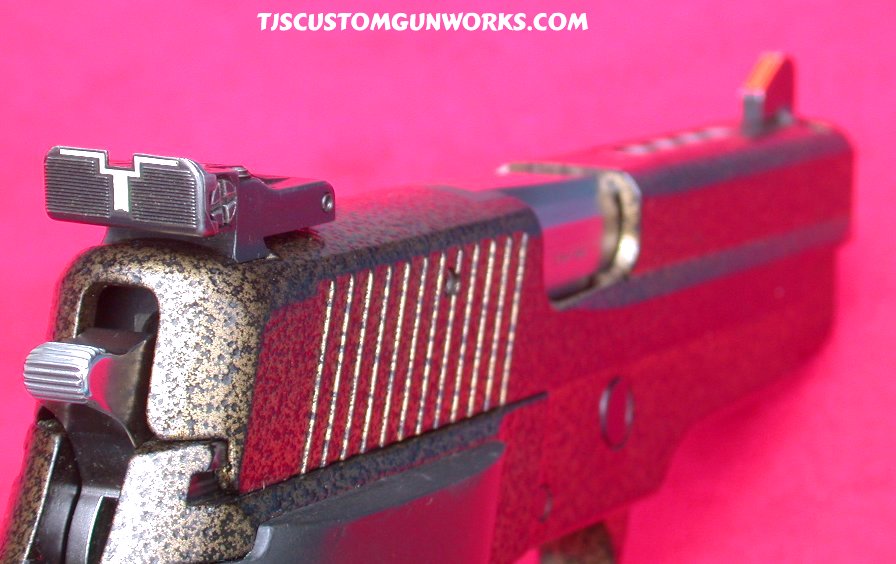 Millett Target Sights On a Sig Sauer P226