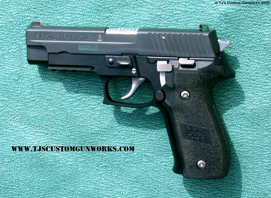 Custom Sig Sauer Navy P226