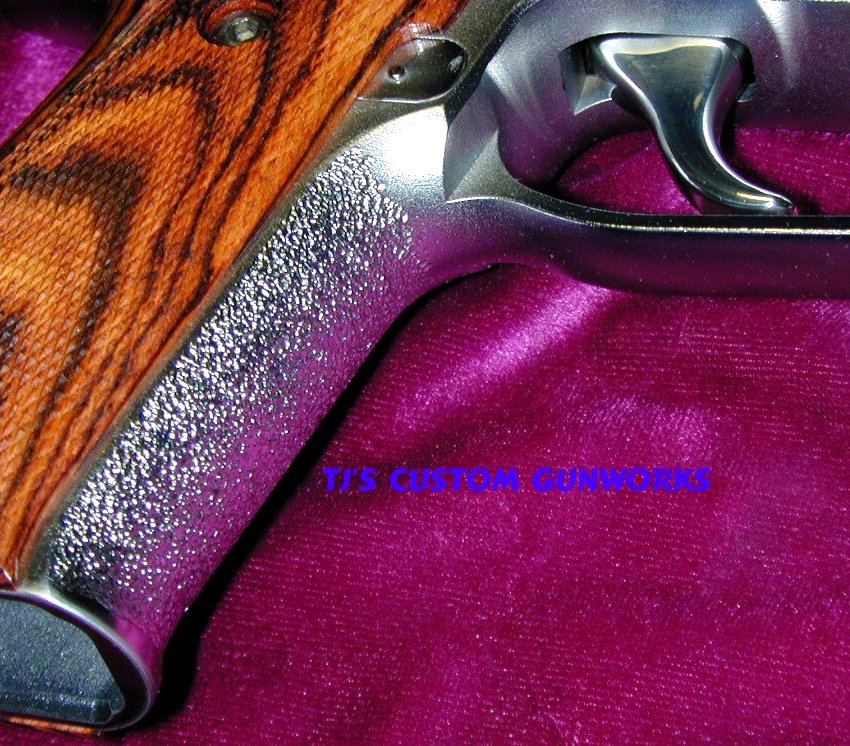 TJ's Stippling On Sig Sauer P226