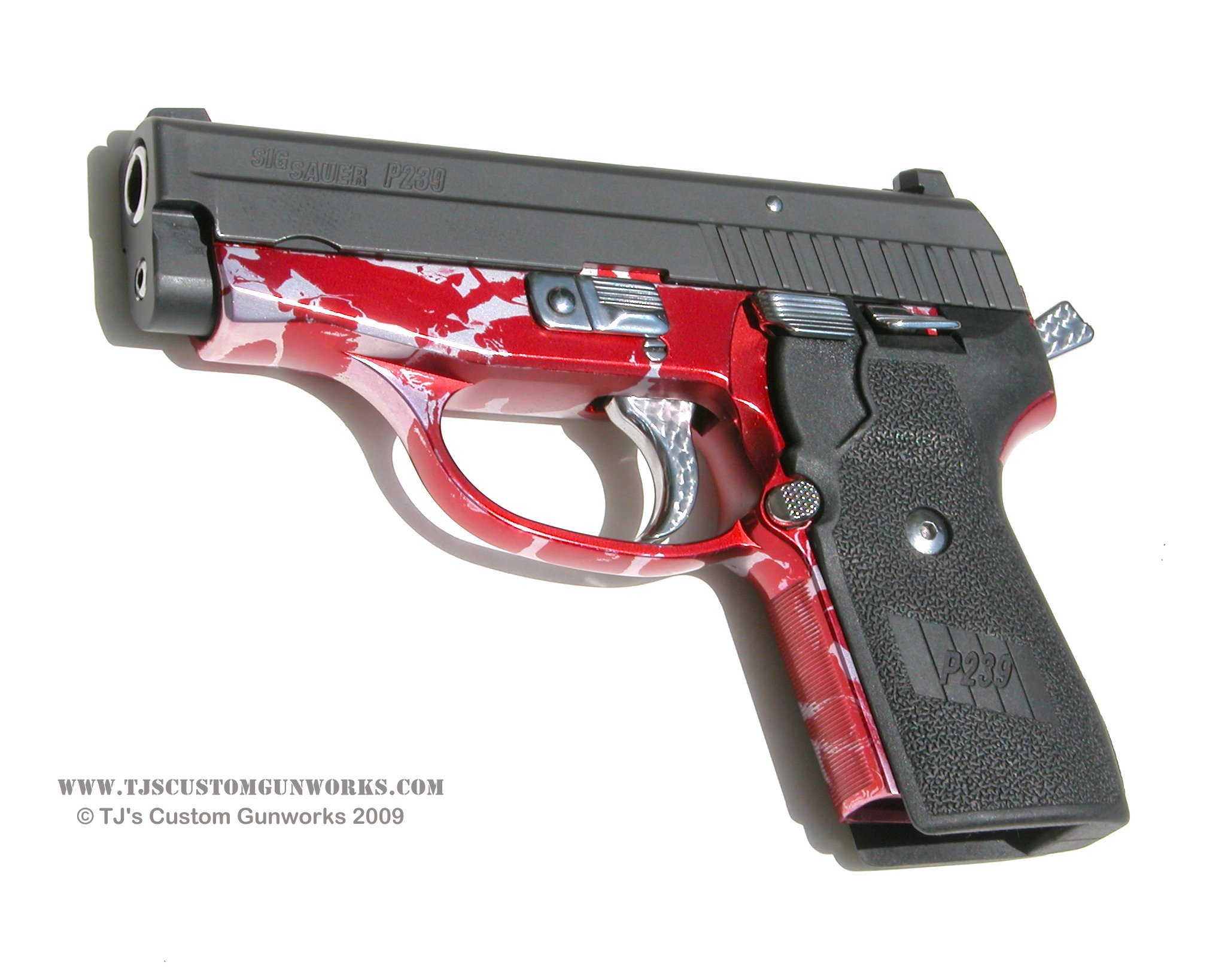 Custom Sig Sauer P239 Pink & Red 4
