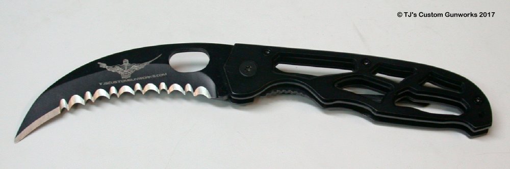 TJ's Custom Gunworks - Deathmaster's Quick-Ripper - Black Stainless Talon Hook Blade Knife